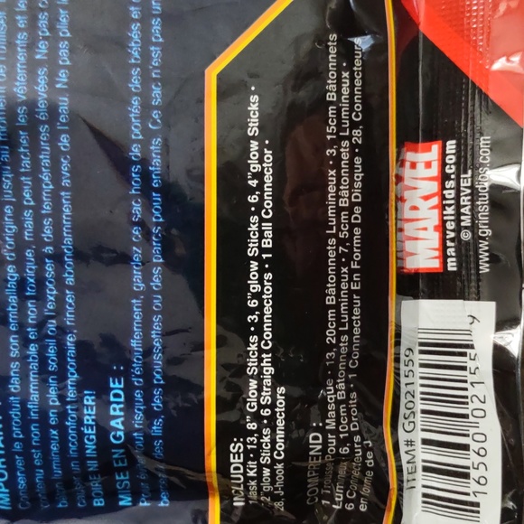 Spiderman bundle - Door Cover, Mask and glow sticks, T-shirt sticker with add a. - Picture 6 of 8